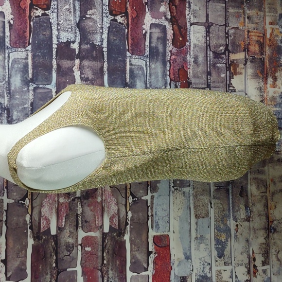 Suzelle Gold Lurex Sweater Knit Tank - Picture 3 of 6